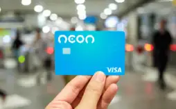 Neon Visa: um cartão de crédito fácil, dinâmico e internacional