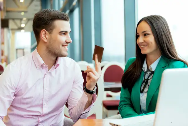 Entenda como funciona o limite de crédito e como aumentá-lo