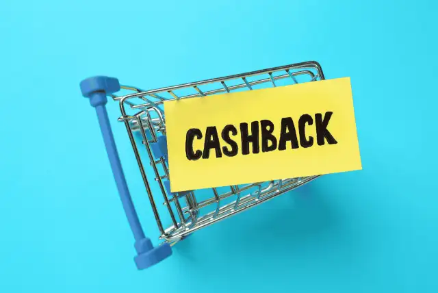 carrinho de compras para representar o cashback no cartão de crédito
